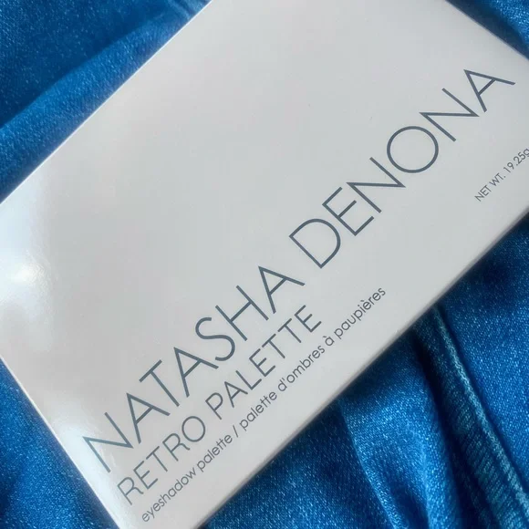 NEW IN BOX 💫 NATASHA DENONA RETRO PALETTE - Picture 3 of 5